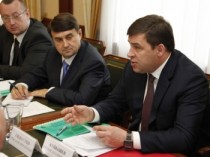 Евгений Куйвашев обсудил с Игорем Левитиным вопросы поддержки важных инфраструктурных проектов Среднего Урала